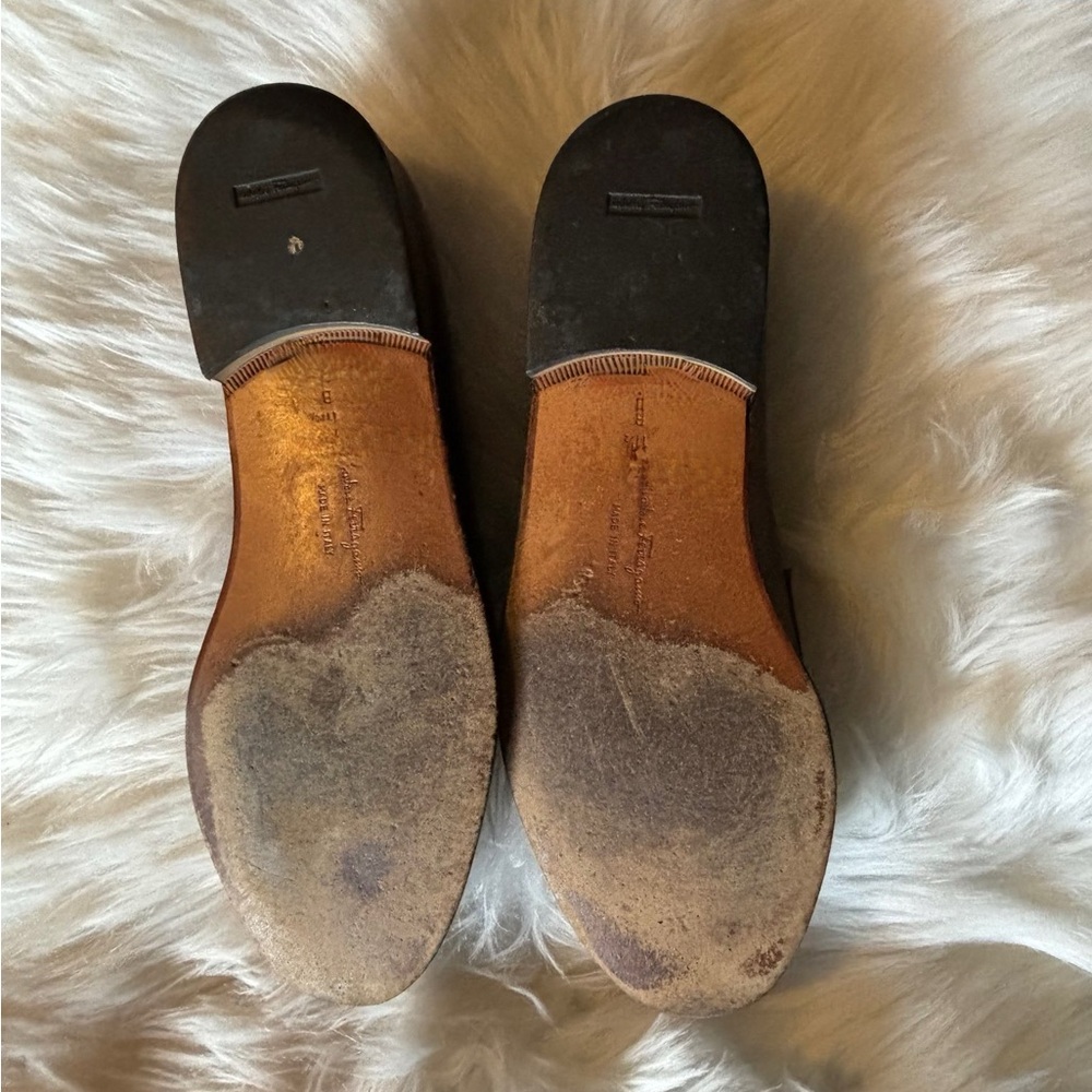Ferragamo brown dress shoe with tassel detail size 11.5B - Picture 3 of 6